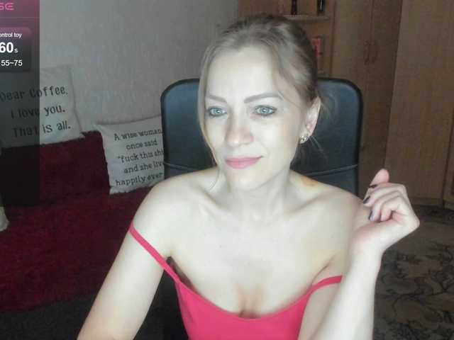 CherishSia live cam on BongaCams