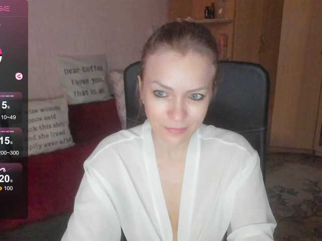 CherishSia live cam on BongaCams