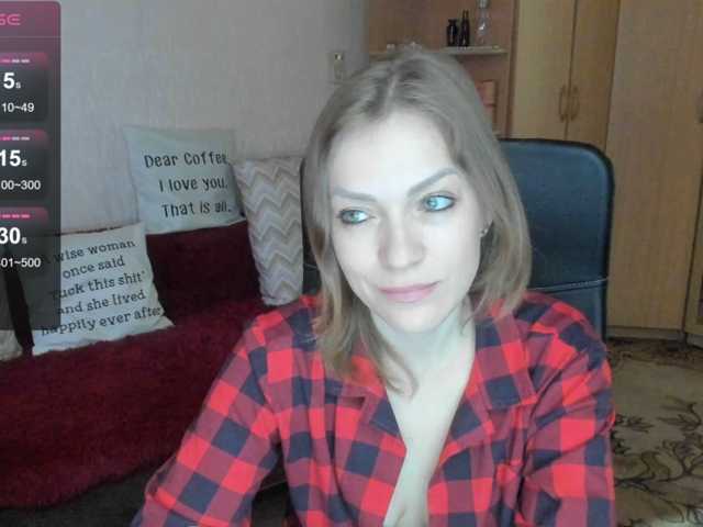 CherishSia live cam on BongaCams