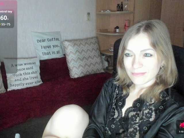 SilviaSweet live cam preview