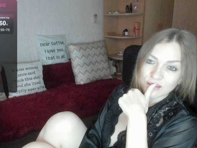CherishSia live cam on BongaCams
