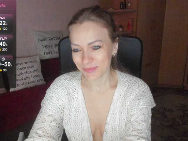 SilviaSweet live cam preview