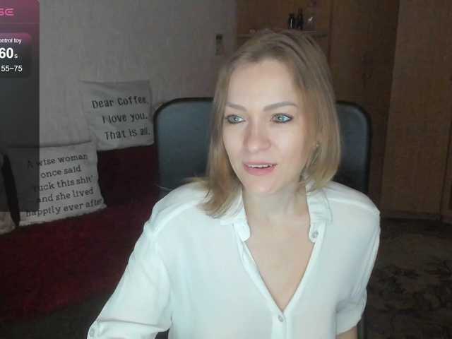 CherishSia live cam on BongaCams