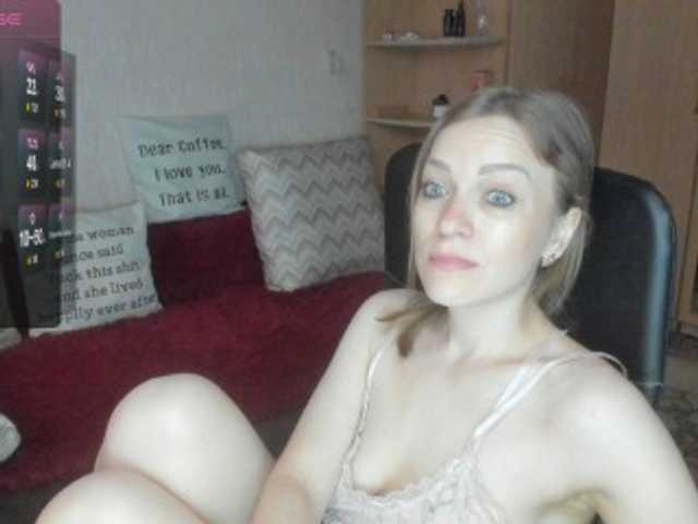 SilviaSweet live webcam show