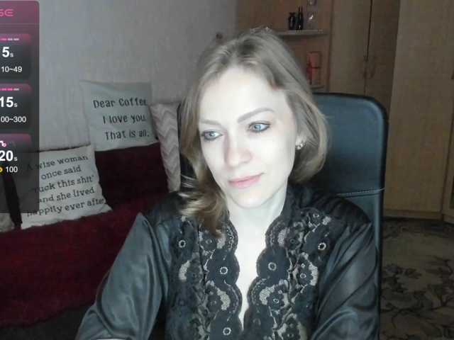 CherishSia live cam on BongaCams