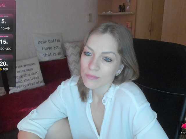 CherishSia live cam on BongaCams