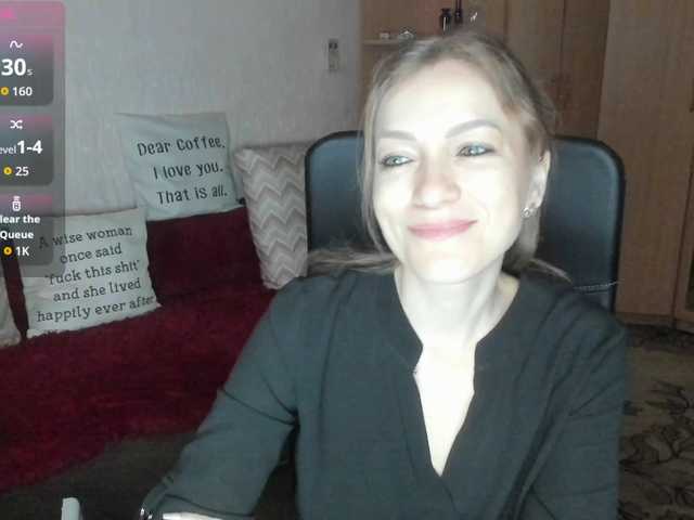 SilviaSweet live cam preview