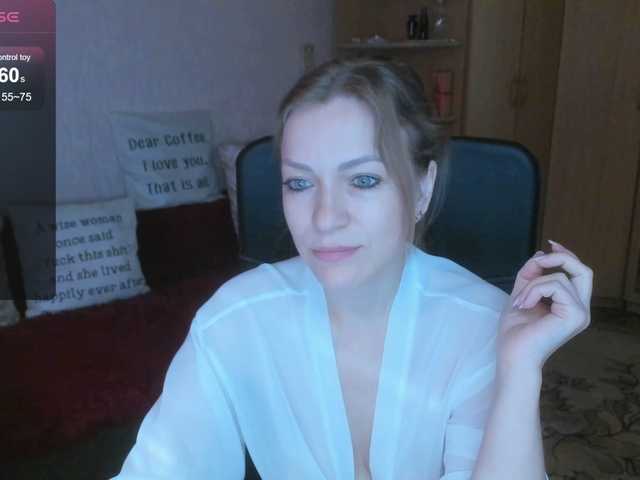 CherishSia live cam on BongaCams