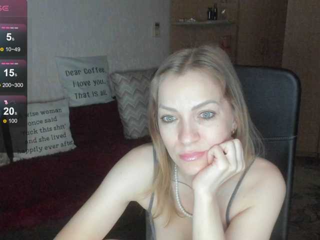 SilviaSweet live cam