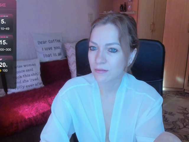 CherishSia live cam on BongaCams