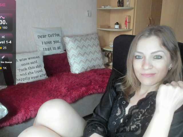 CherishSia live cam on BongaCams