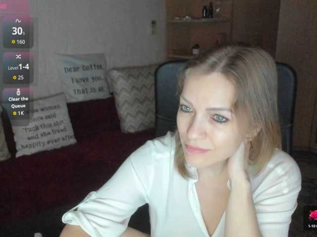 CherishSia live cam on BongaCams