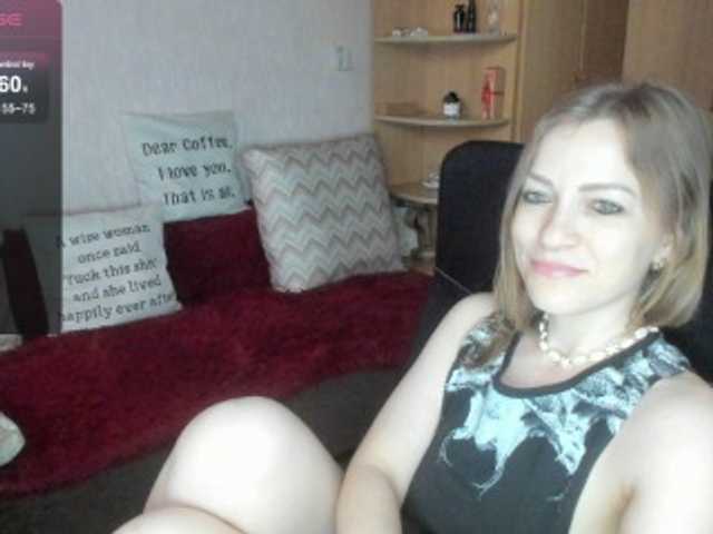 CherishSia live cam on BongaCams