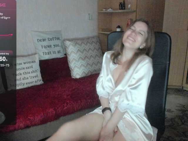 SilviaSweet live webcam show