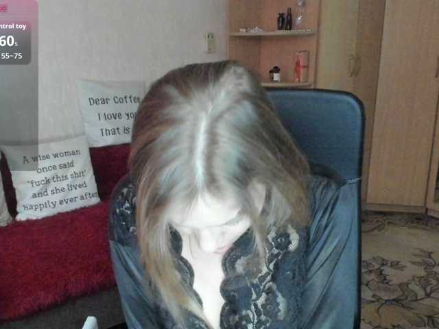 CherishSia, live now on BongaCams
