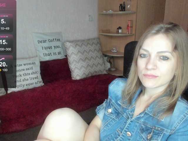 CherishSia live cam on BongaCams