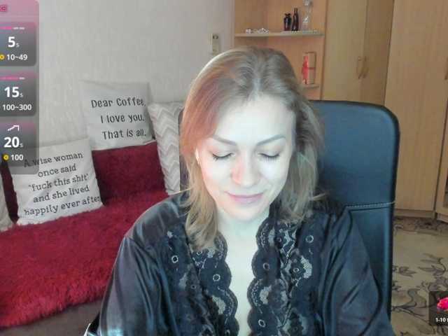 CherishSia, en directo ahora en BongaCams