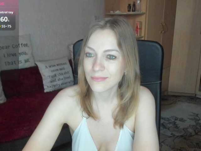 CherishSia live cam on BongaCams