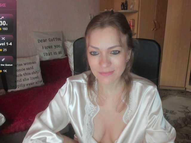 SilviaSweet live webcam show