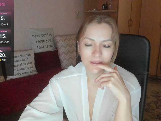 CherishSia live cam on BongaCams