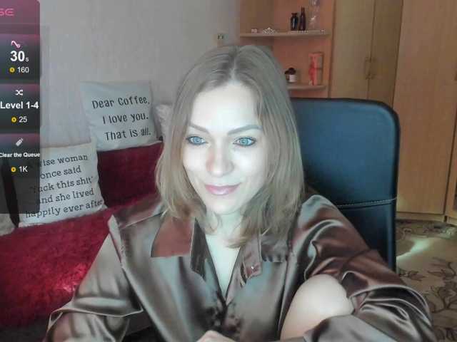 CherishSia live cam on BongaCams