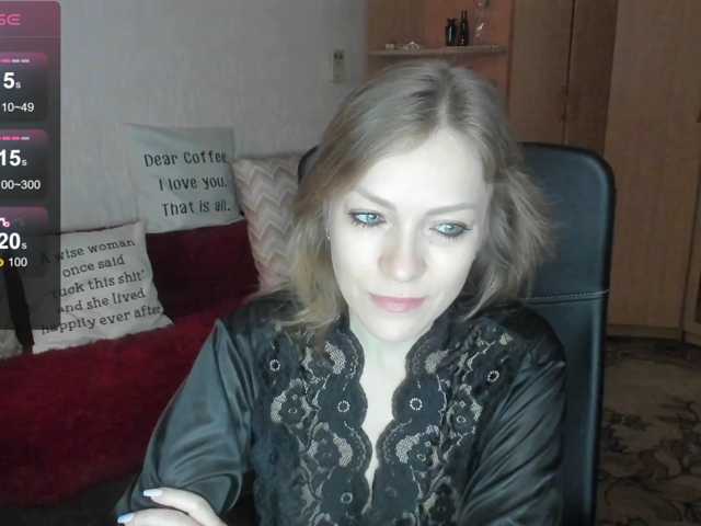 CherishSia live cam on BongaCams