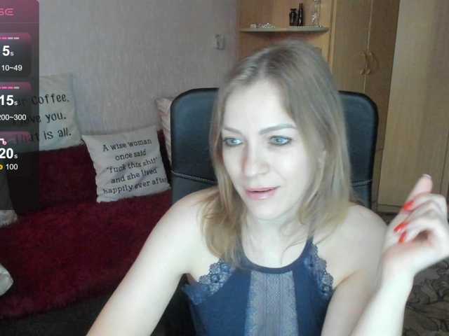 CherishSia live cam on BongaCams