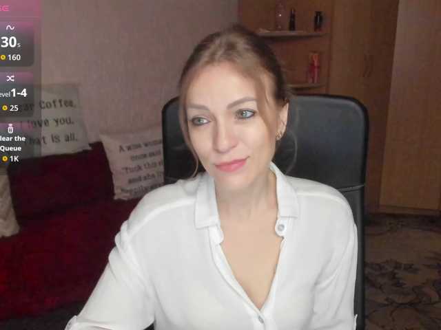 CherishSia's BongaCams show and profile