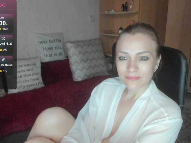 CherishSia live cam on BongaCams