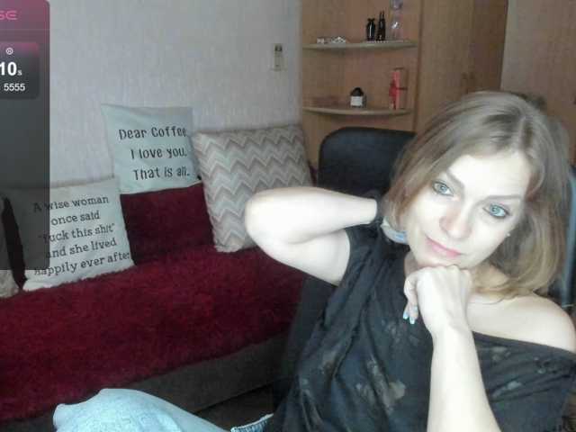 CherishSia live cam on BongaCams