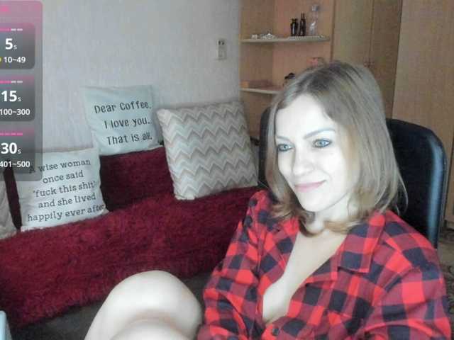 SilviaSweet live cam preview
