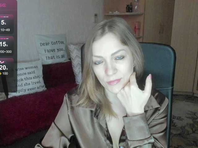 CherishSia live cam on BongaCams