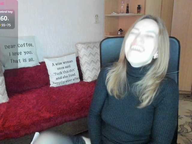 CherishSia's BongaCams show and profile