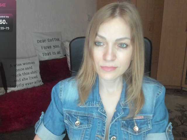 CherishSia live cam on BongaCams