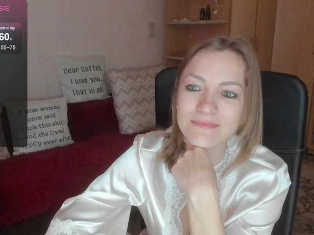 CherishSia live cam on BongaCams