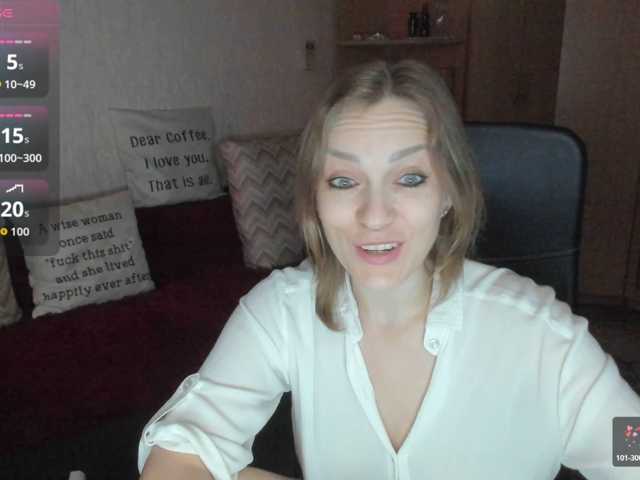 CherishSia live cam on BongaCams