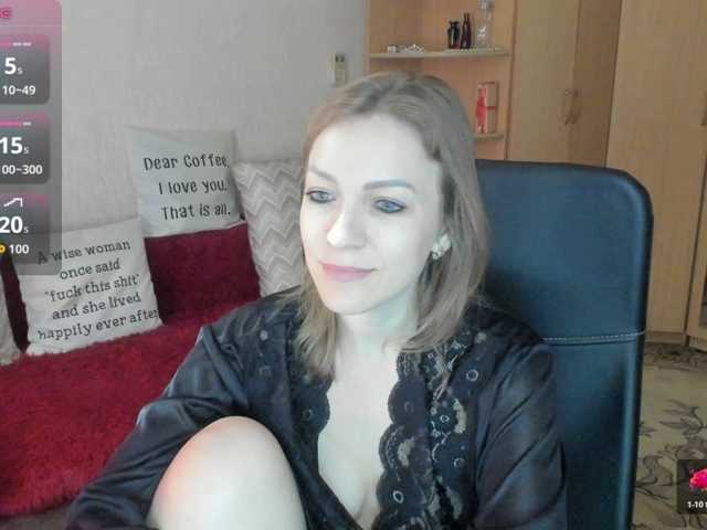 CherishSia, en directo ahora en BongaCams