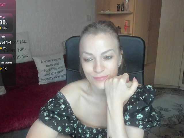CherishSia live cam on BongaCams