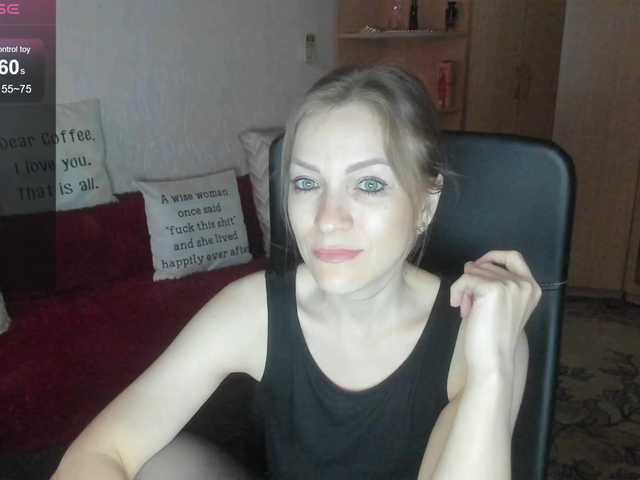 CherishSia live cam on BongaCams