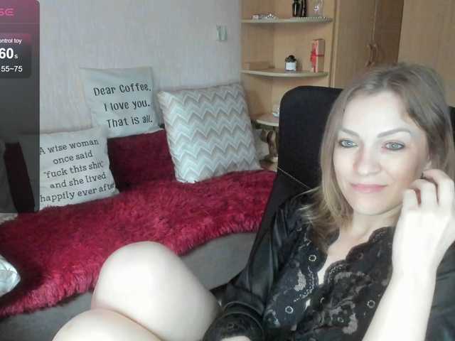 CherishSia Live Cam on BongaCams