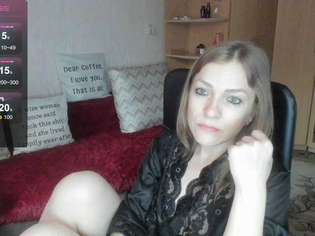 CherishSia live cam on BongaCams
