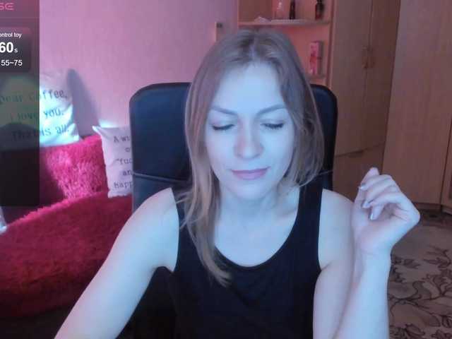CherishSia live cam on BongaCams
