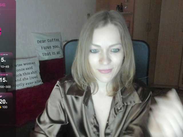 CherishSia live cam on BongaCams