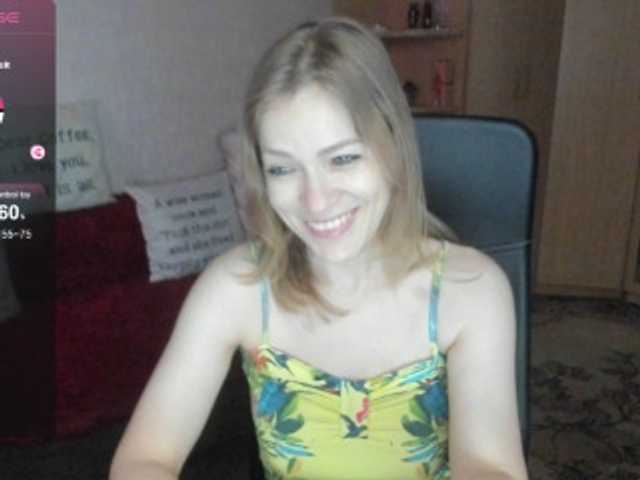 CherishSia live cam on BongaCams