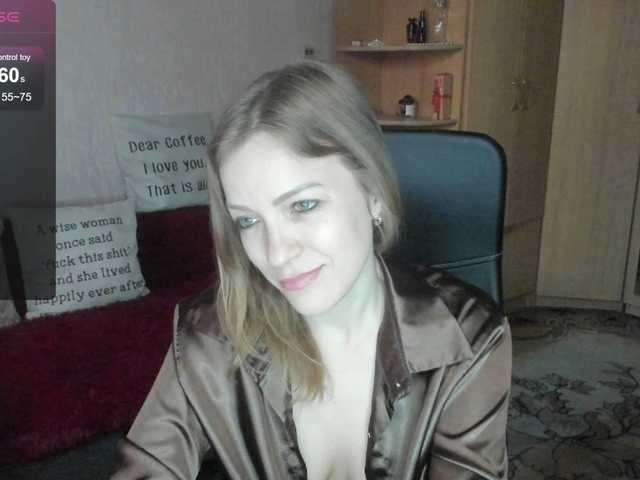 CherishSia live cam on BongaCams