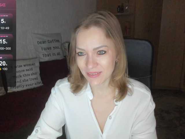 CherishSia live cam on BongaCams