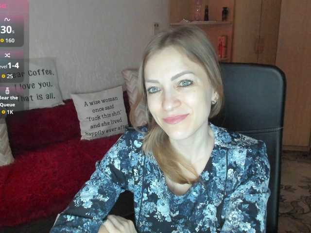 CherishSia's BongaCams show and profile