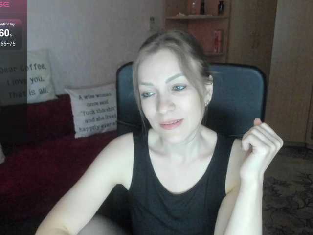 CherishSia live cam on BongaCams