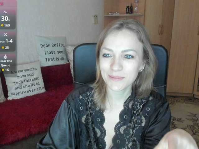 CherishSia, en directo ahora en BongaCams