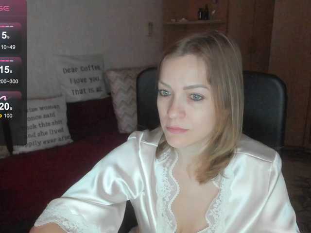 CherishSia live cam on BongaCams
